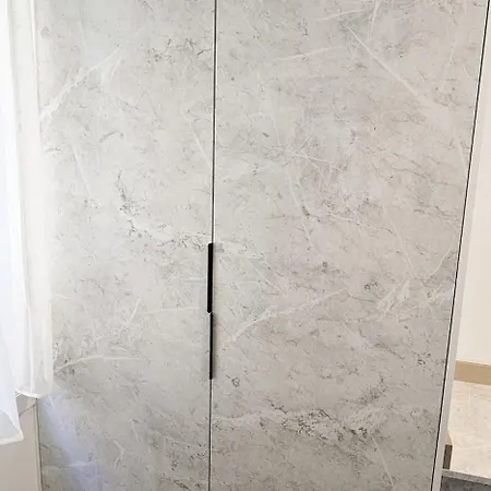 Pensión Vacansis Y 3*