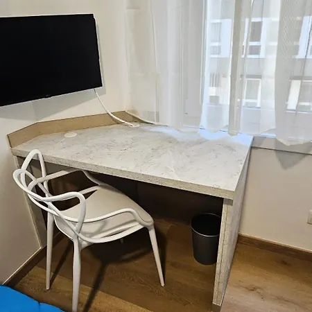 Pensión Vacansis Y A Coruña