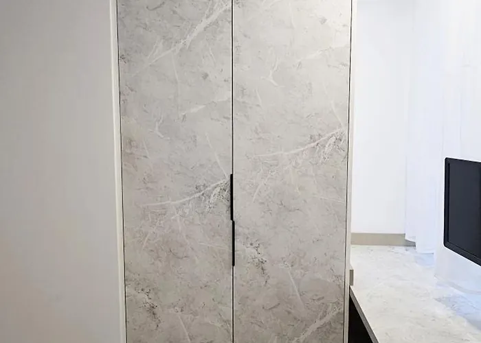 Vacansis Y Guest house