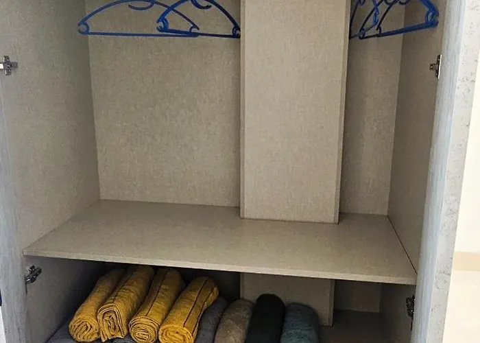 Vacansis Y Guest house