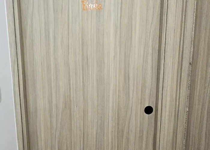 Vacansis Y Guest house