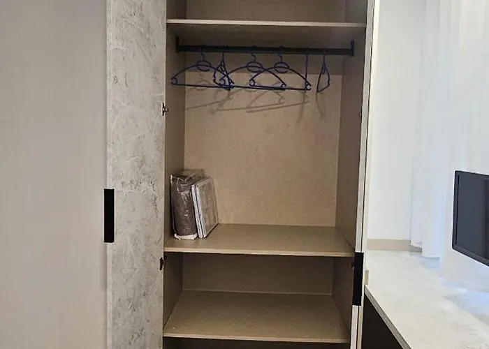 Guest house Vacansis Y 3*