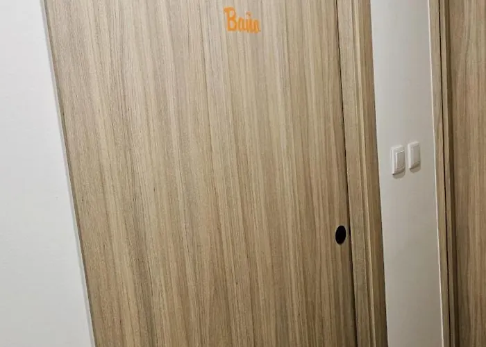 Vacansis Y Guest house 3*